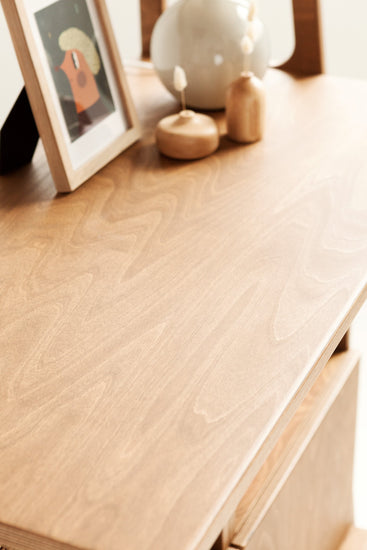 Mid-century-standing-desk-detail